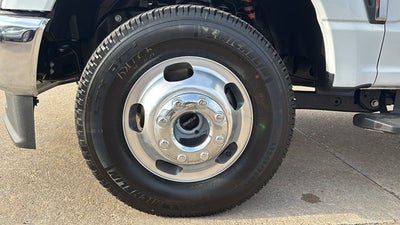 2026 Ford Super Duty F-350 DRW F-350® XLT