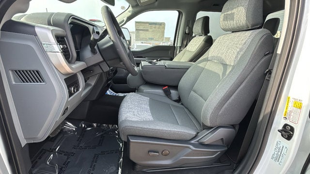 2026 Ford Super Duty F-350 DRW F-350® XLT