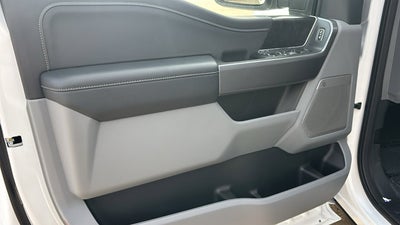 2026 Ford Super Duty F-350 DRW F-350® XLT