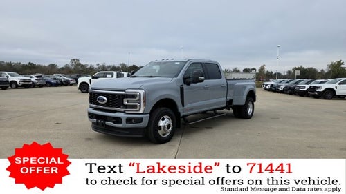 2026 Ford Super Duty F-350 DRW Platinum