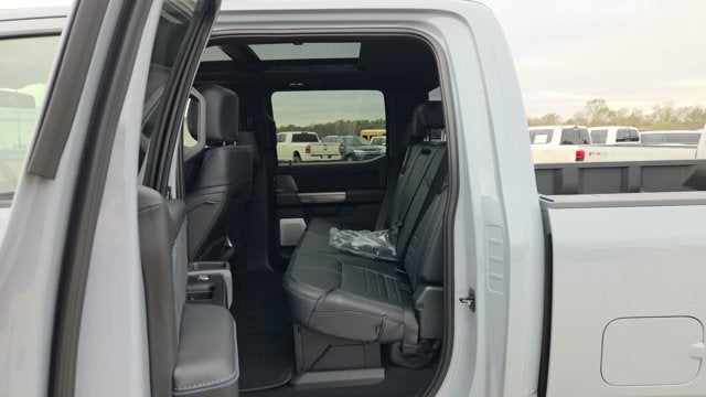 2026 Ford Super Duty F-350 DRW Platinum