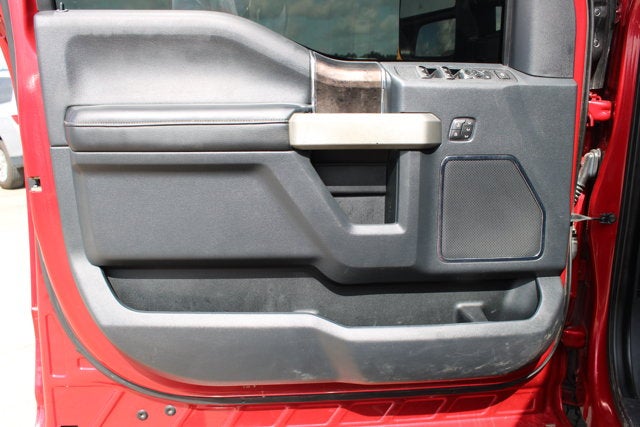 2022 Ford Super Duty F-350 DRW LARIAT
