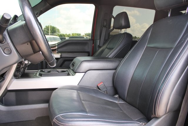 2022 Ford Super Duty F-350 DRW LARIAT