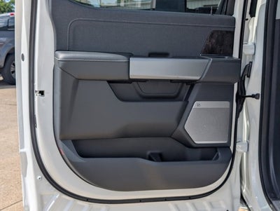 2026 Ford Super Duty F-350 DRW LARIAT