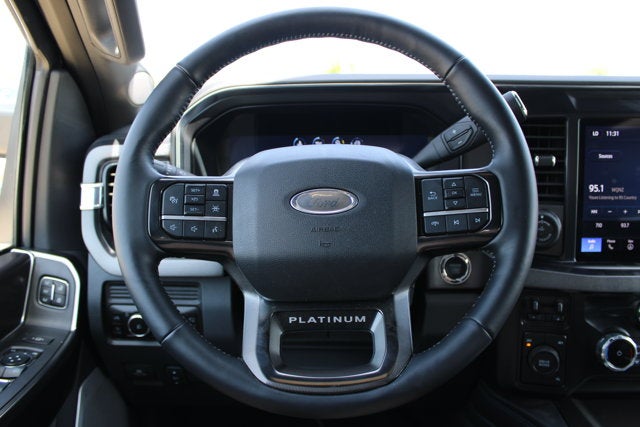 2026 Ford Super Duty F-450 DRW Platinum