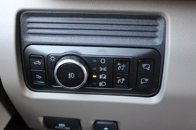 2026 Ford F-450SD Platinum DRW