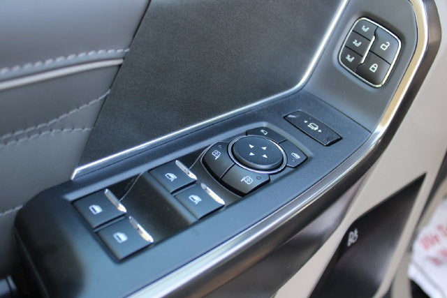 2026 Ford F-450SD Platinum DRW