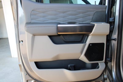 2026 Ford F-450SD Platinum DRW