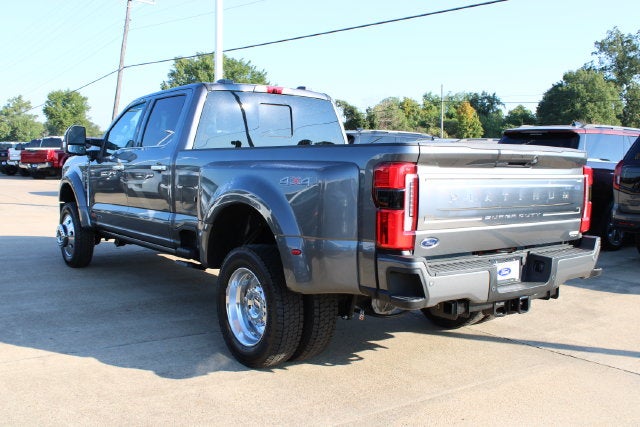 2026 Ford F-450SD Platinum DRW