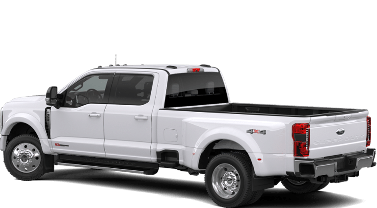 2026 Ford Super Duty F-450 DRW F-450® Lariat®