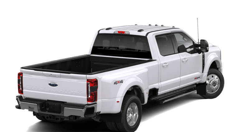 2026 Ford Super Duty F-450 DRW F-450® Lariat®