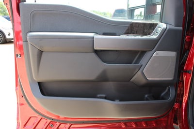 2026 Ford Super Duty F-450 DRW LARIAT