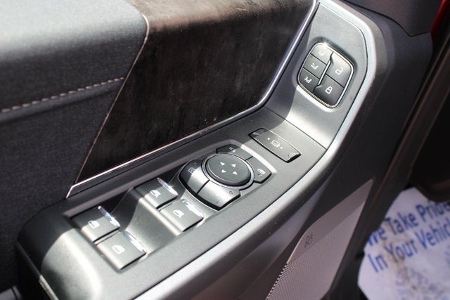 2026 Ford Super Duty F-450 DRW LARIAT