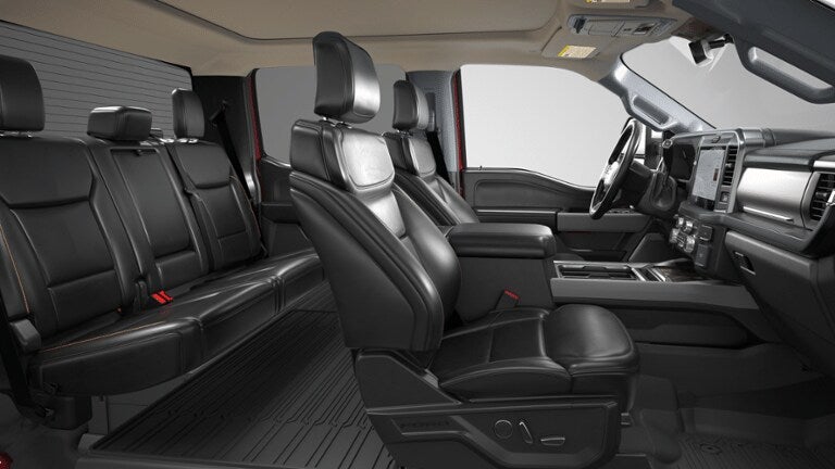 2026 Ford Super Duty F-450 DRW F-450® Lariat®