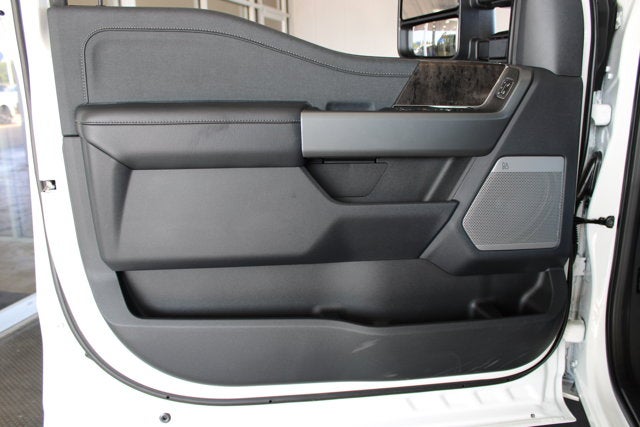 2026 Ford Super Duty F-450 DRW LARIAT