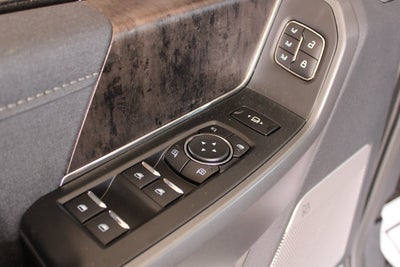 2026 Ford Super Duty F-450 DRW LARIAT