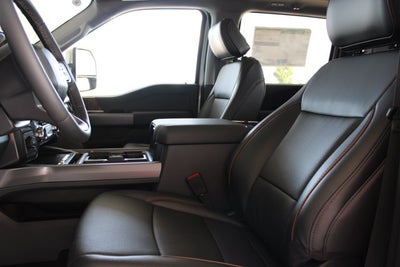 2026 Ford Super Duty F-450 DRW LARIAT