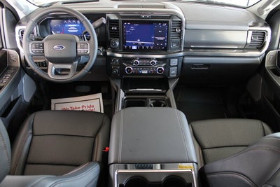 2026 Ford Super Duty F-450 DRW LARIAT