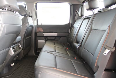 2026 Ford Super Duty F-450 DRW LARIAT