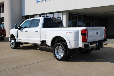 2026 Ford Super Duty F-450 DRW LARIAT