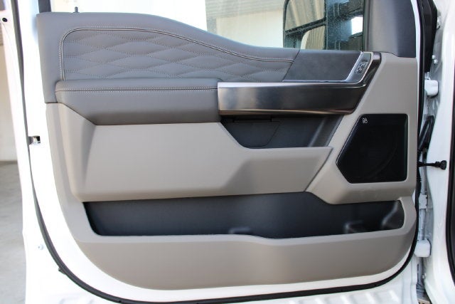 2026 Ford F-450SD Platinum DRW