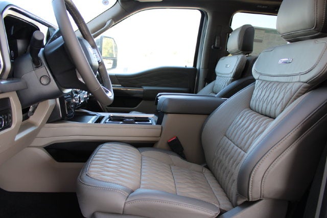 2026 Ford F-450SD Platinum DRW