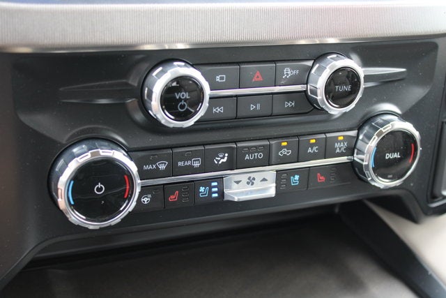 2026 Ford Super Duty F-450 DRW Platinum