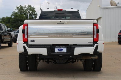 2026 Ford Super Duty F-450 DRW Platinum