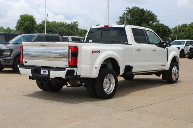 2026 Ford Super Duty F-450 DRW Platinum
