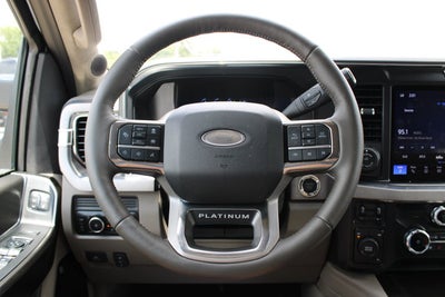2026 Ford Super Duty F-450 DRW Platinum