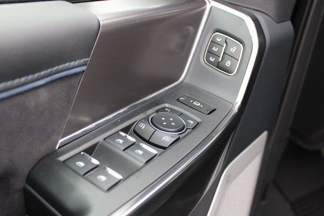 2026 Ford Super Duty F-450 DRW Platinum
