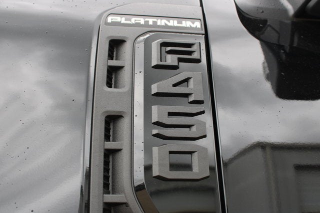 2026 Ford Super Duty F-450 DRW Platinum