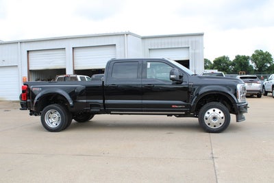 2026 Ford Super Duty F-450 DRW Platinum