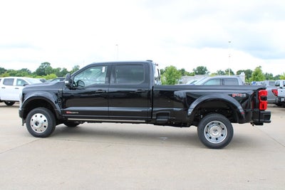 2026 Ford Super Duty F-450 DRW Platinum