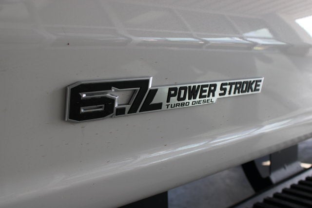 2026 Ford Super Duty F-450 DRW LARIAT
