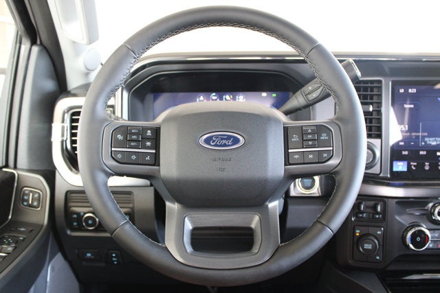 2026 Ford Super Duty F-450 DRW LARIAT
