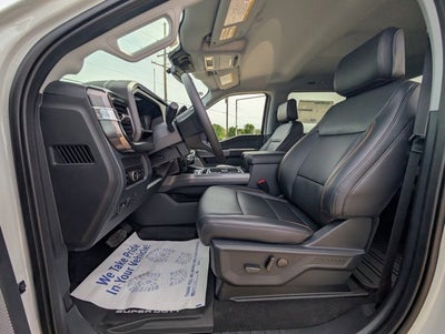 2026 Ford Super Duty F-450 DRW LARIAT