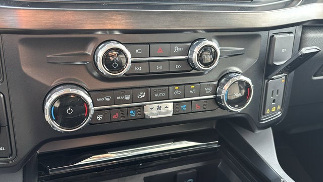 2026 Ford Super Duty F-450 DRW LARIAT