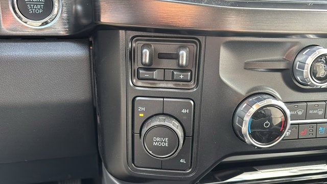 2026 Ford Super Duty F-450 DRW LARIAT