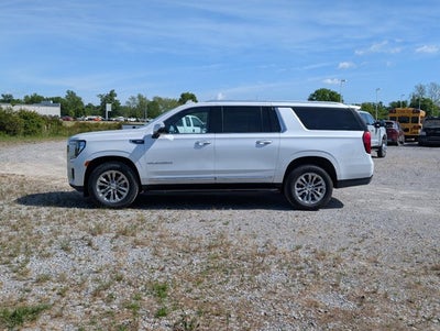 2023 GMC Yukon XL SLT