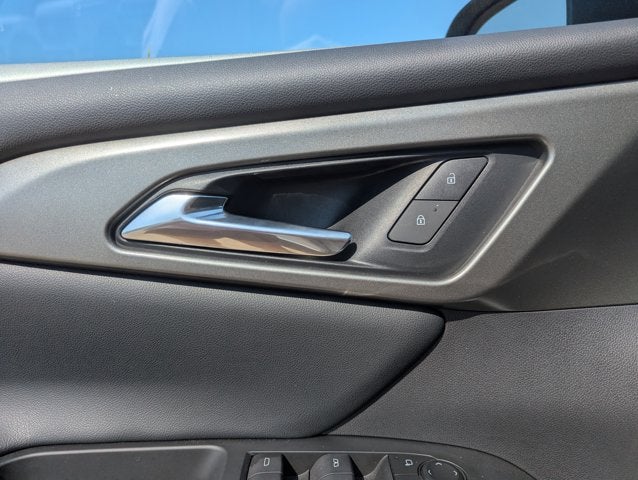 2025 Chevrolet Traverse FWD LT