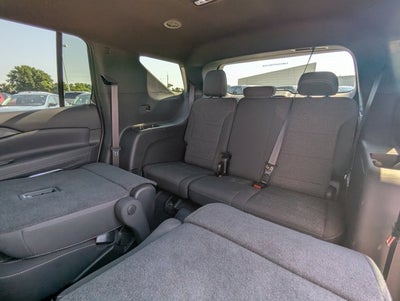 2025 Chevrolet Traverse FWD LT