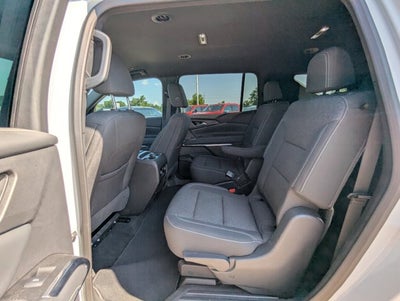 2025 Chevrolet Traverse FWD LT