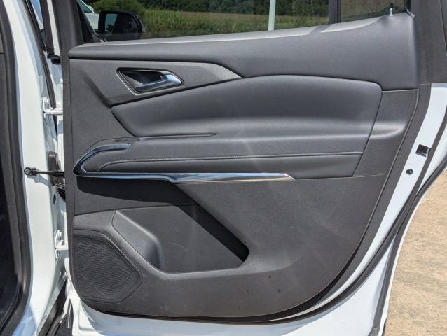 2025 Chevrolet Traverse FWD LT