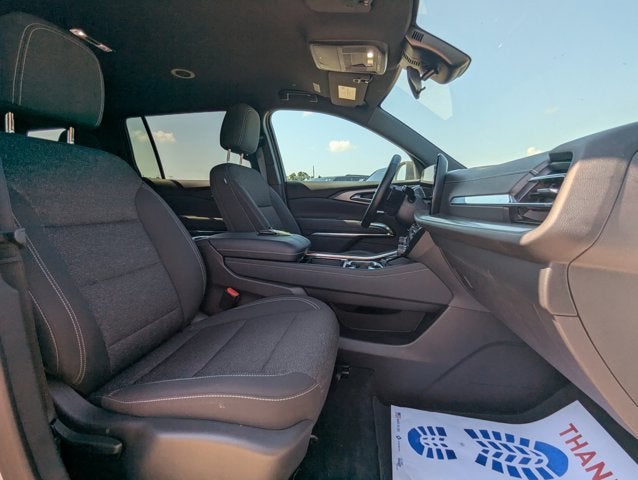 2025 Chevrolet Traverse FWD LT