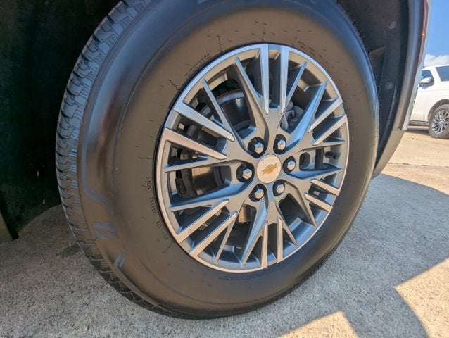 2025 Chevrolet Traverse FWD LT