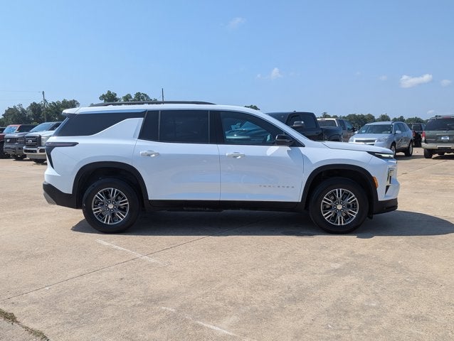 2025 Chevrolet Traverse FWD LT