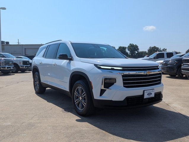 2025 Chevrolet Traverse FWD LT