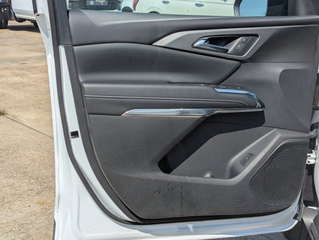 2025 Chevrolet Traverse FWD LT