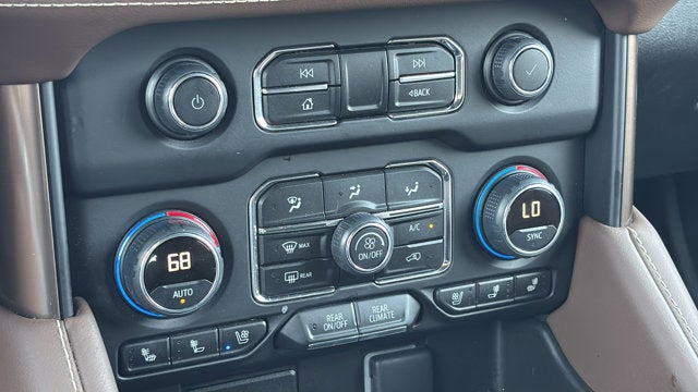 2024 Chevrolet Suburban High Country